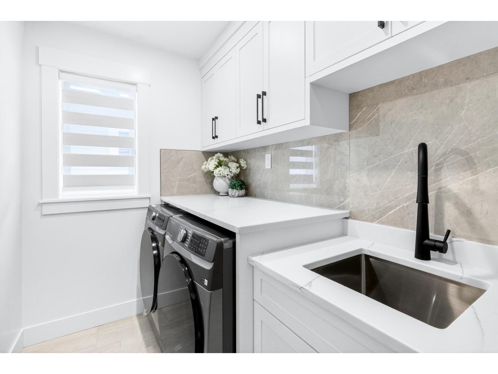 16717 25A AVENUE Image 29