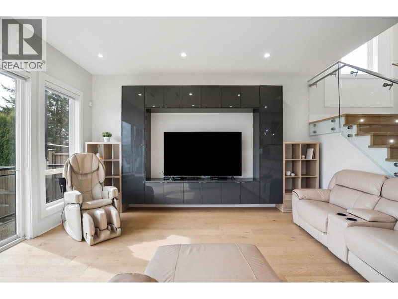 1202A HAMMOND Avenue, Coquitlam, V3K2P1 | Image 3