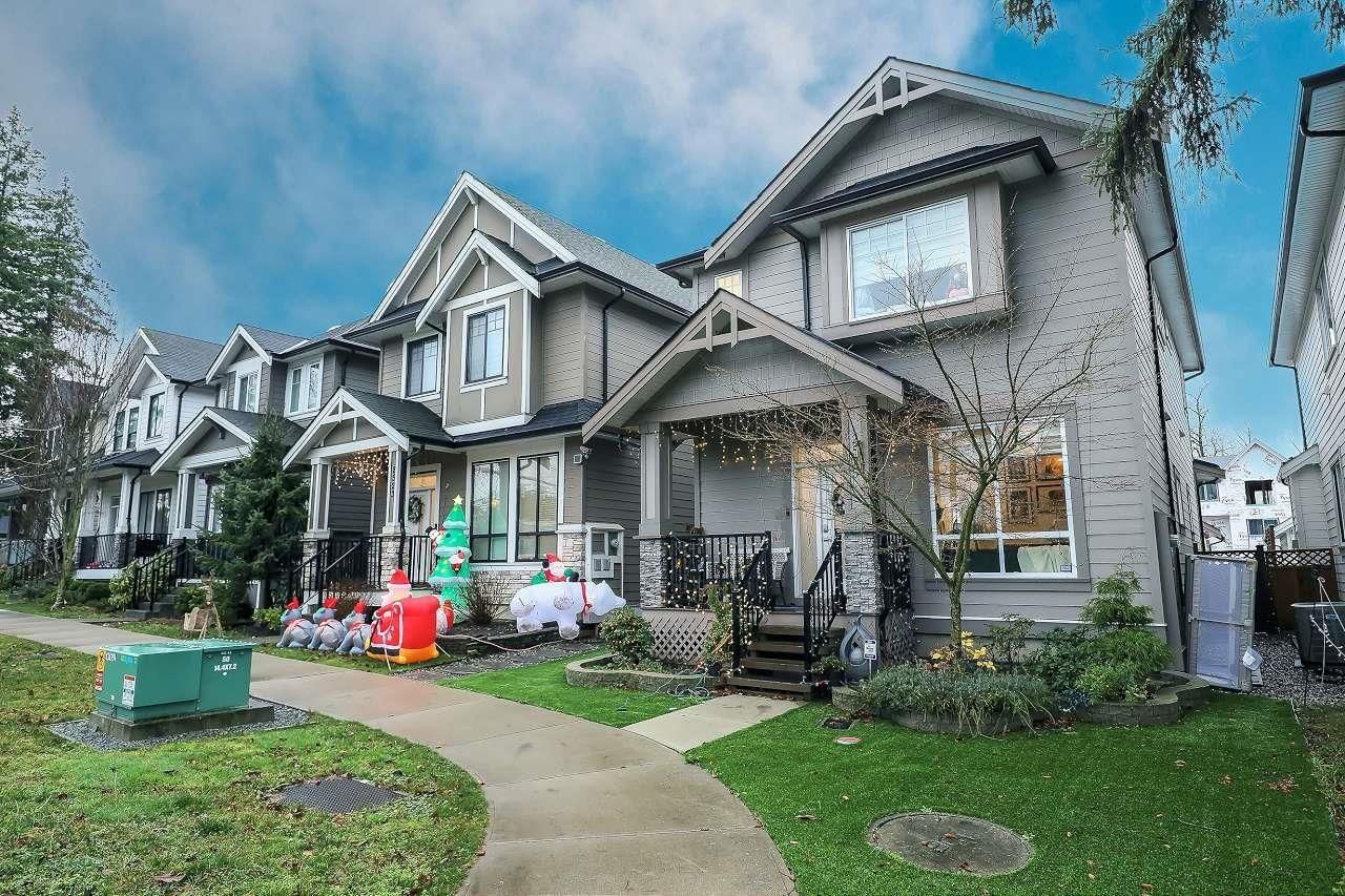 2525 168 STREET Image 3