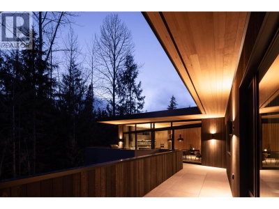 7501 AMBASSADOR Crescent | Whistler British Columbia | Slide Image Three