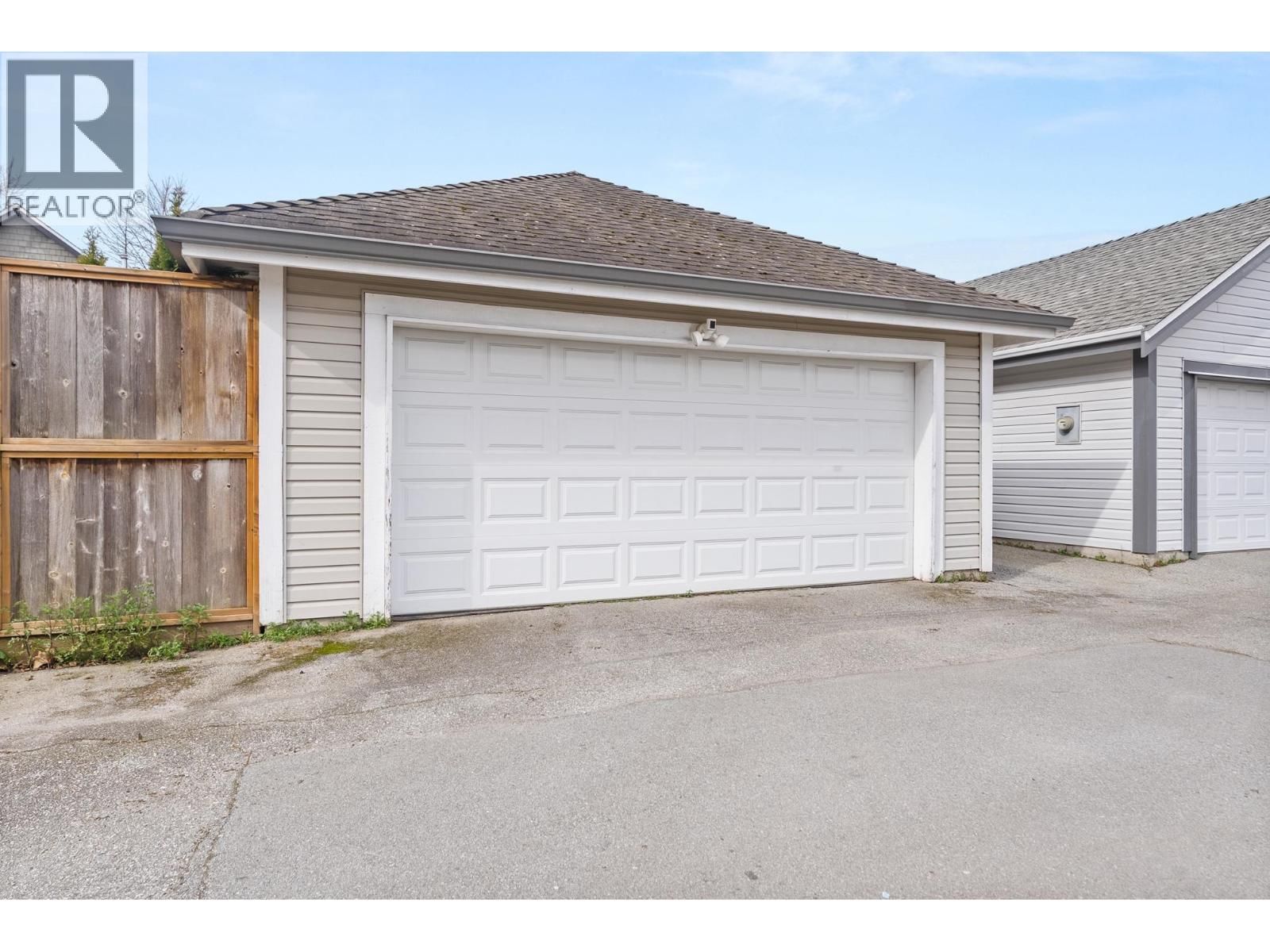 11766 FENTIMAN PLACE Image 10