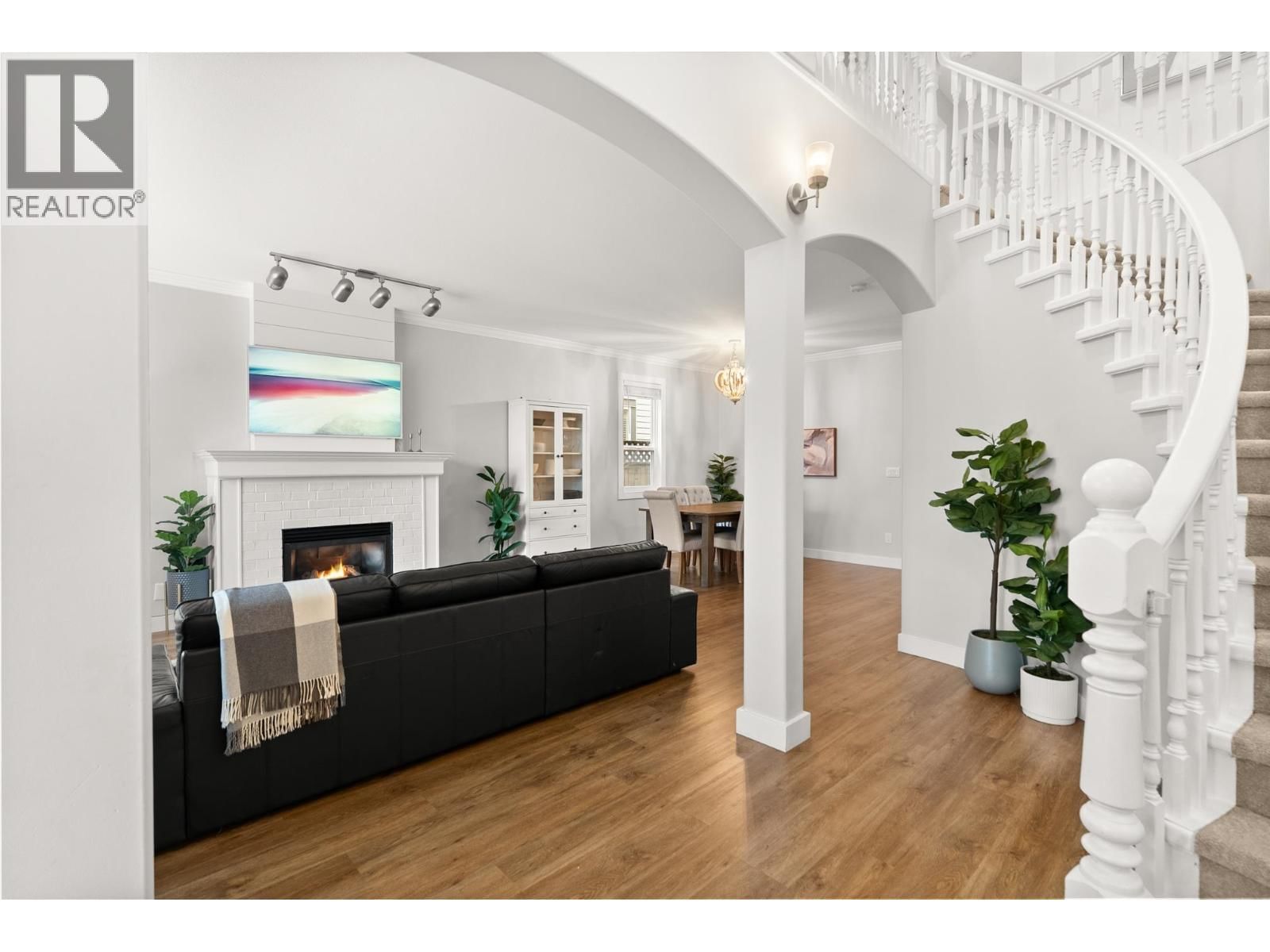 11766 FENTIMAN PLACE Image 12