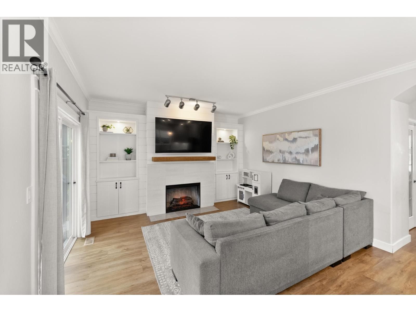 11766 FENTIMAN PLACE Image 24