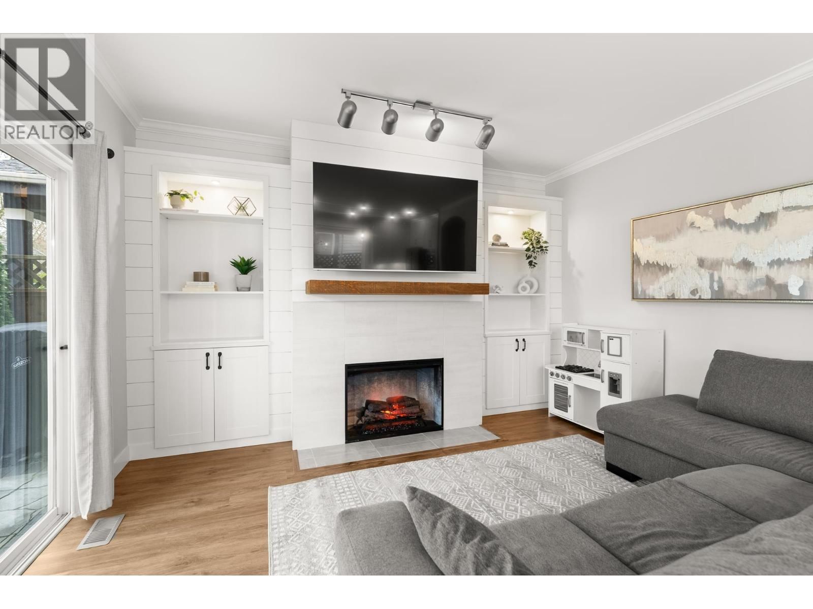 11766 FENTIMAN PLACE Image 25