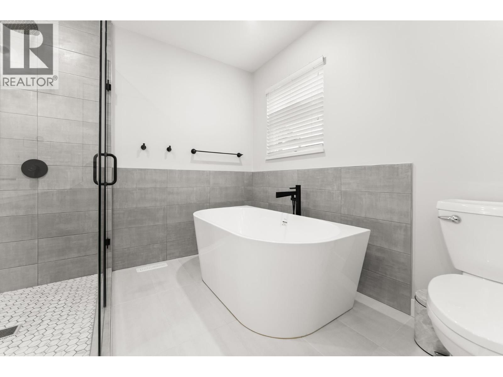 11766 FENTIMAN PLACE Image 33