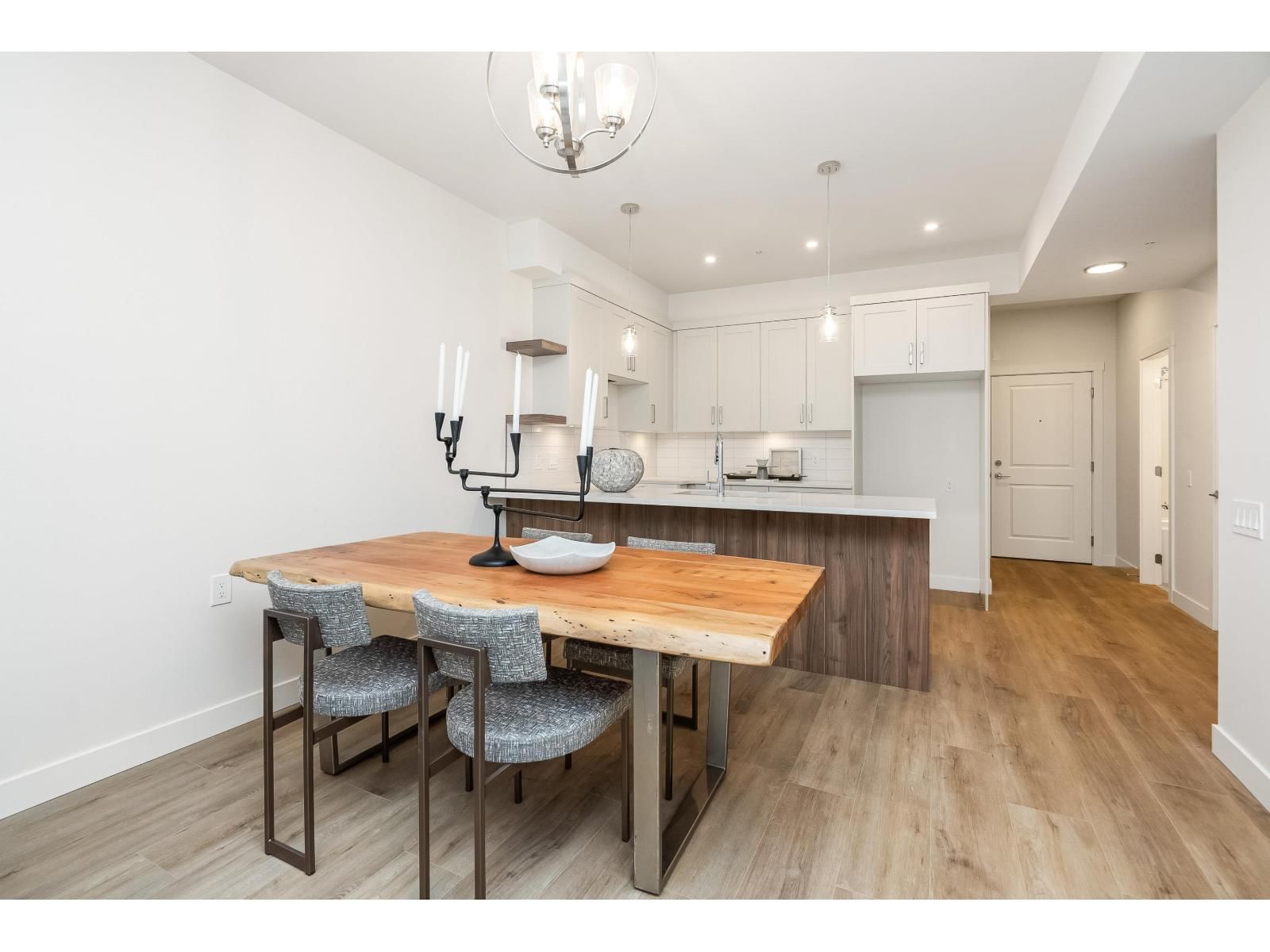 223 - 8497 YOUNG ROAD Image 13