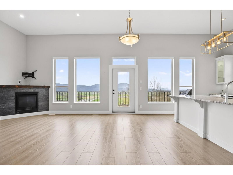 36390 EPWORTH Court, Abbotsford, V3G0B2 | Image 2