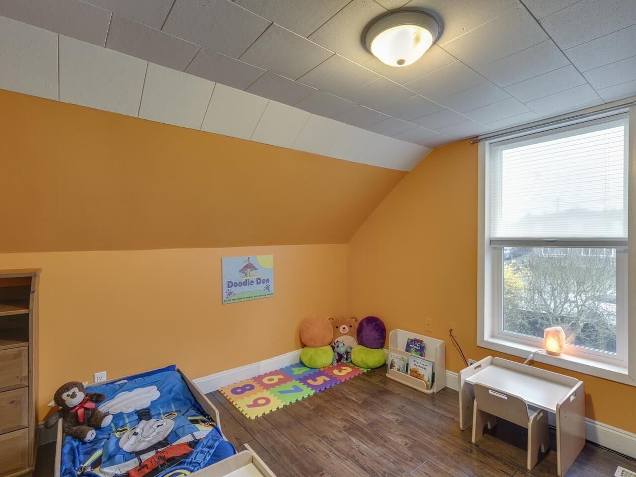 7650 TAULBUT STREET Image 23