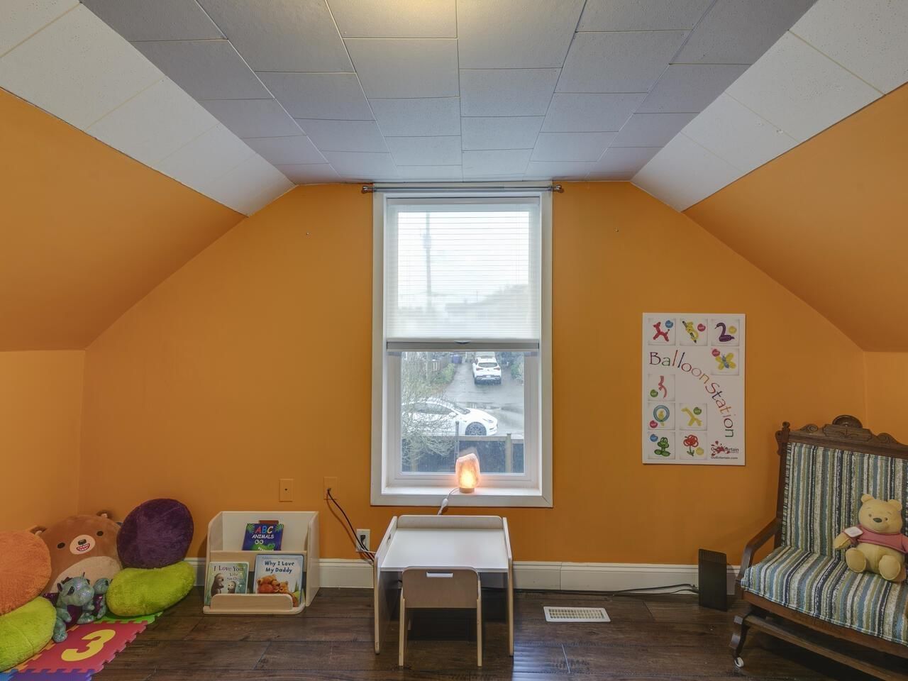 7650 TAULBUT STREET Image 25