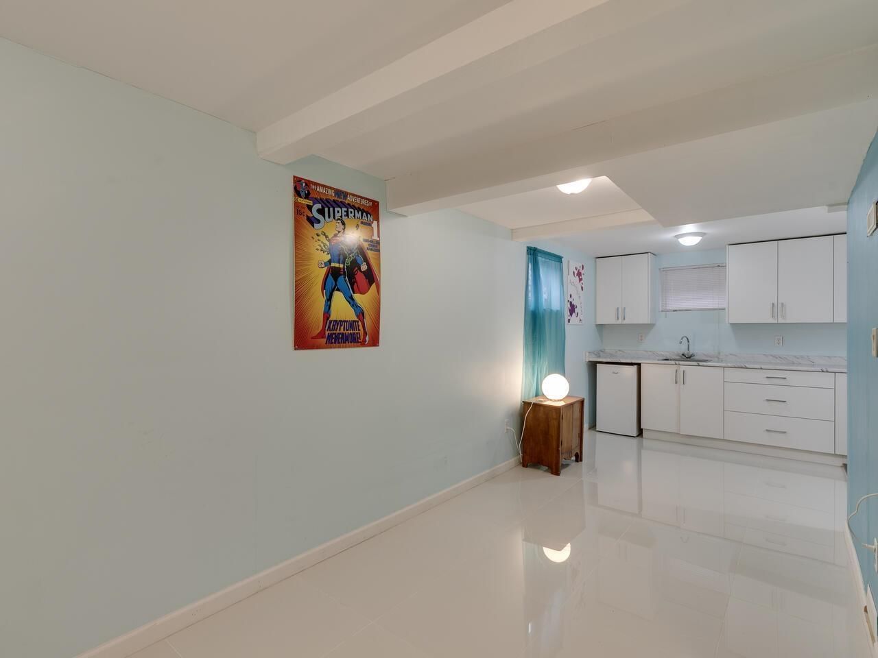 7650 TAULBUT STREET Image 26