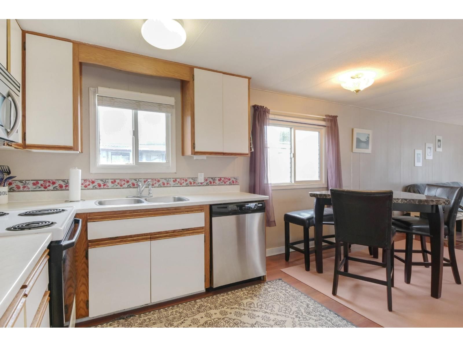 12 - 6900 INKMAN ROAD Image 8