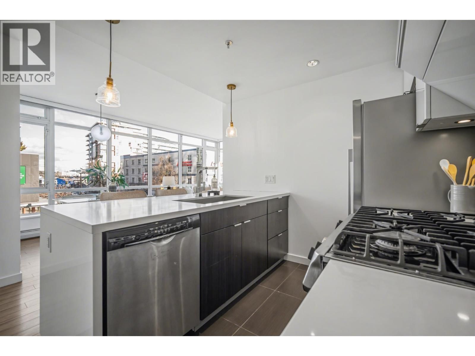 305 - 1775 QUEBEC STREET Image 16