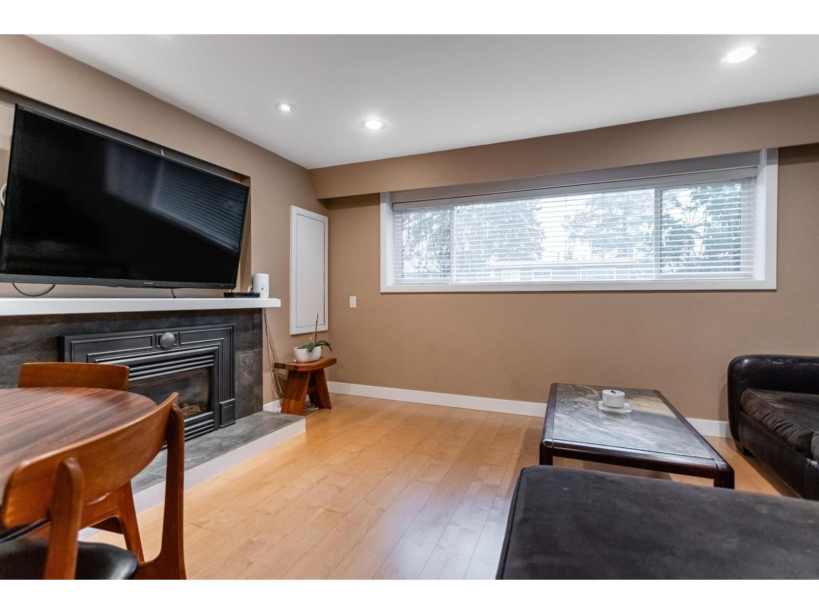 10975 PARTRIDGE CRESCENT Image 24