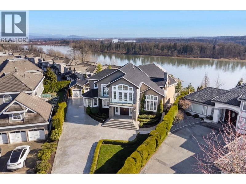 745 CAPITAL Court, Port Coquitlam, V3C6E4 | Image 2