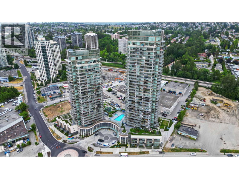703 - 5333 GORING Street, Burnaby, V5B3A2 | Image 2