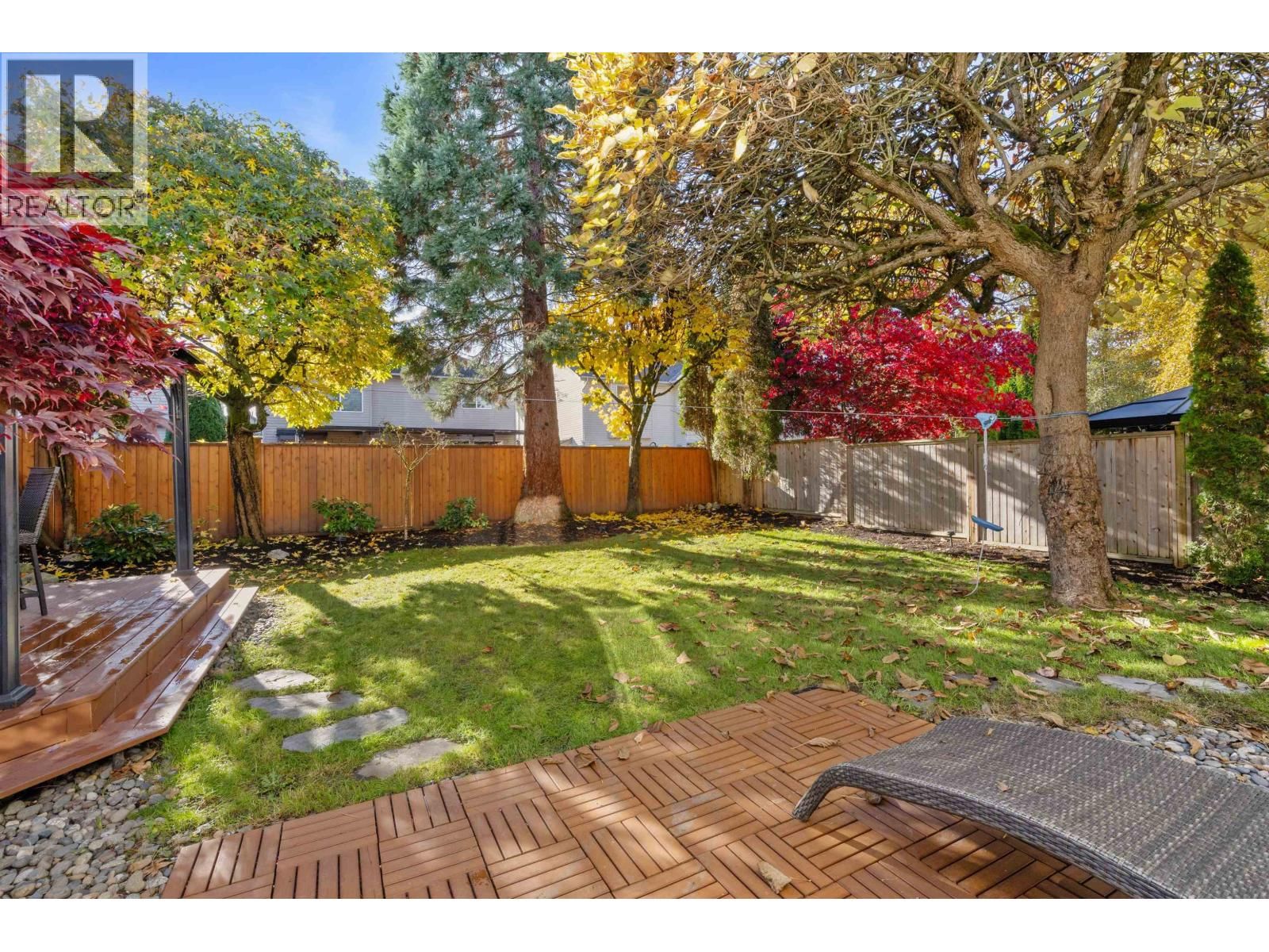 1078 EUPHRATES CRESCENT Image 25