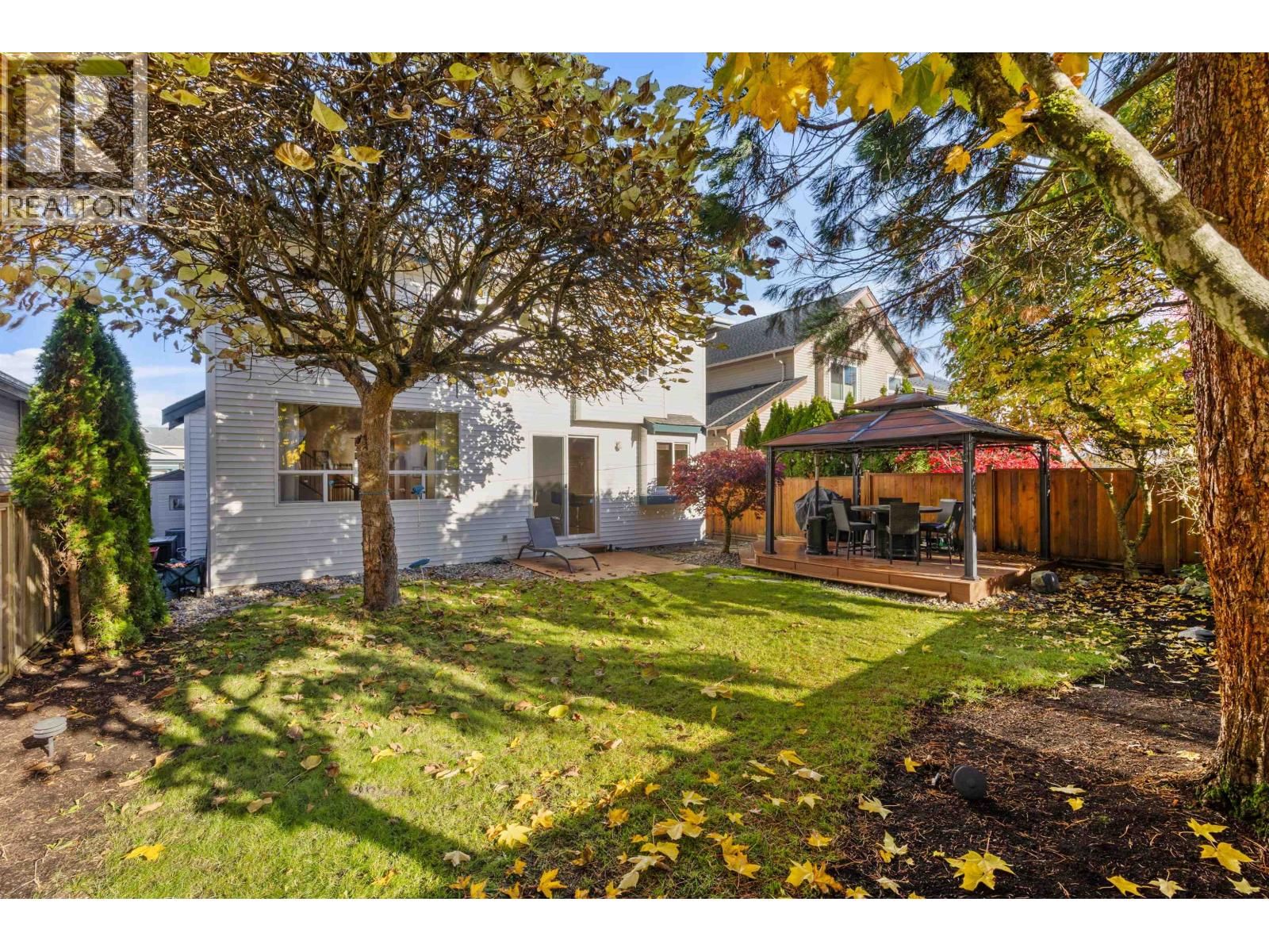 1078 EUPHRATES CRESCENT Image 26