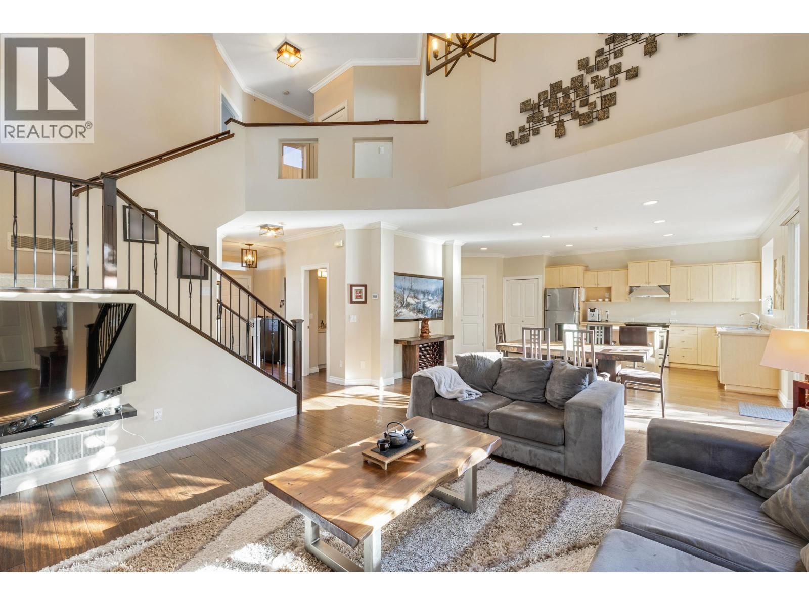 1078 EUPHRATES CRESCENT Image 5