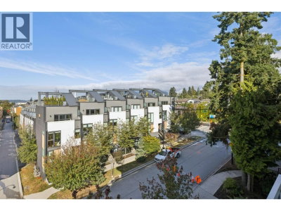 707 3RD Street | North Vancouver British Columbia | Slide Image Thirteen