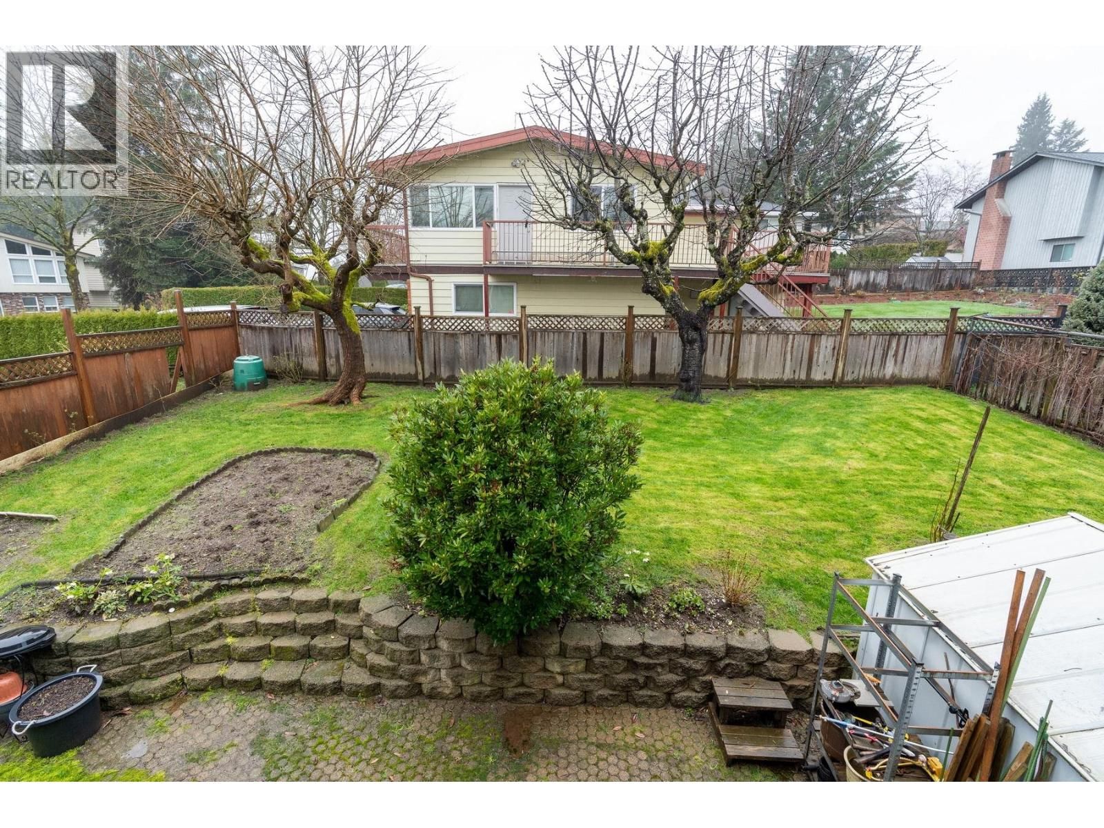 7615 LAWRENCE DRIVE Image 20