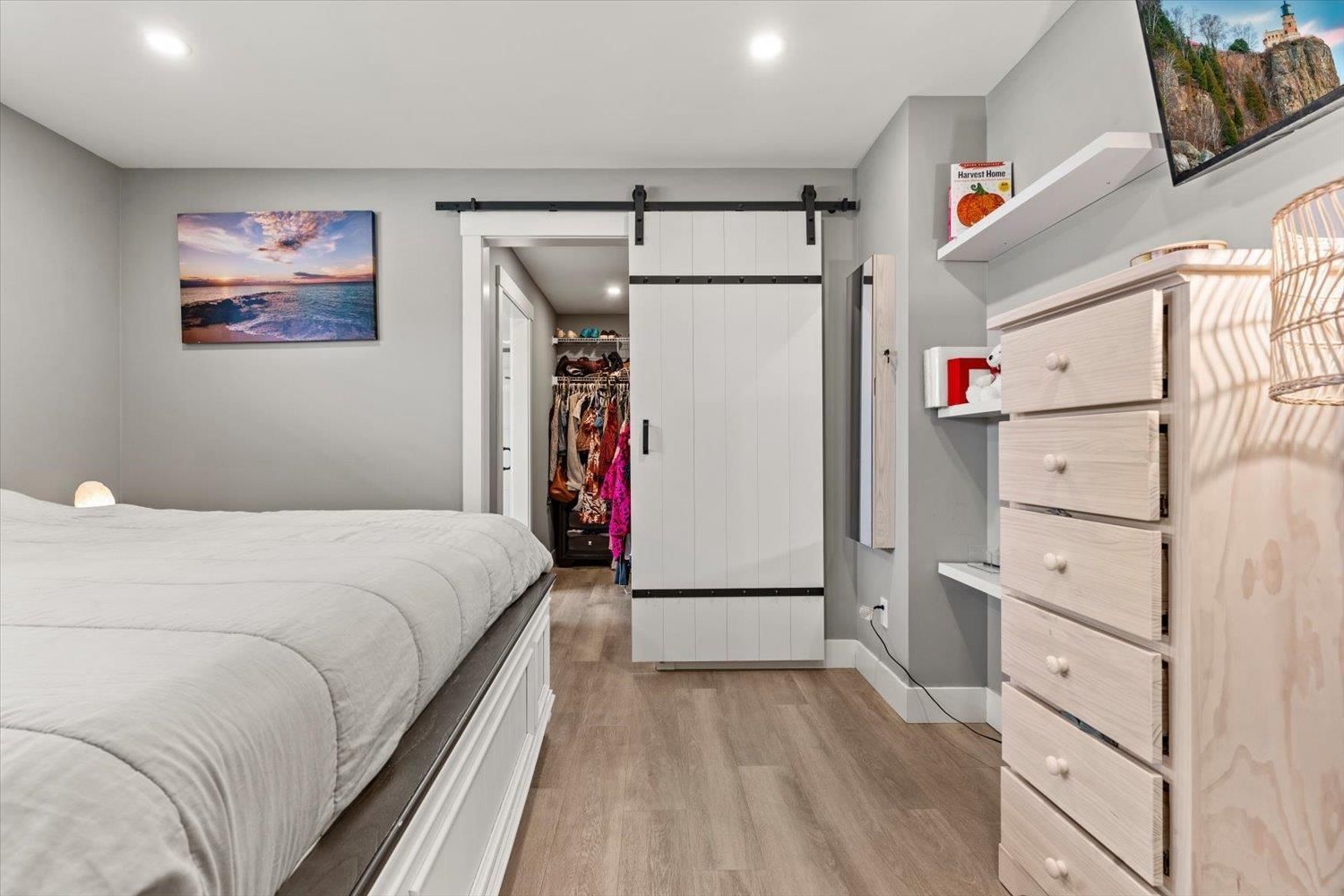 49176 PRAIRIE CENTRAL ROAD Image 20