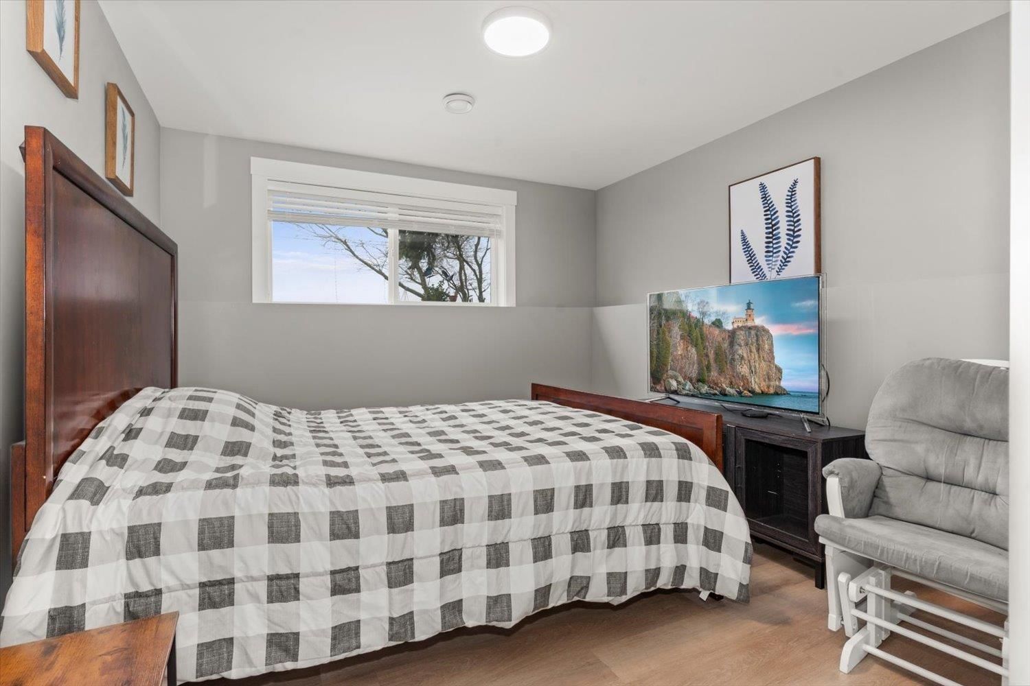 49176 PRAIRIE CENTRAL ROAD Image 29