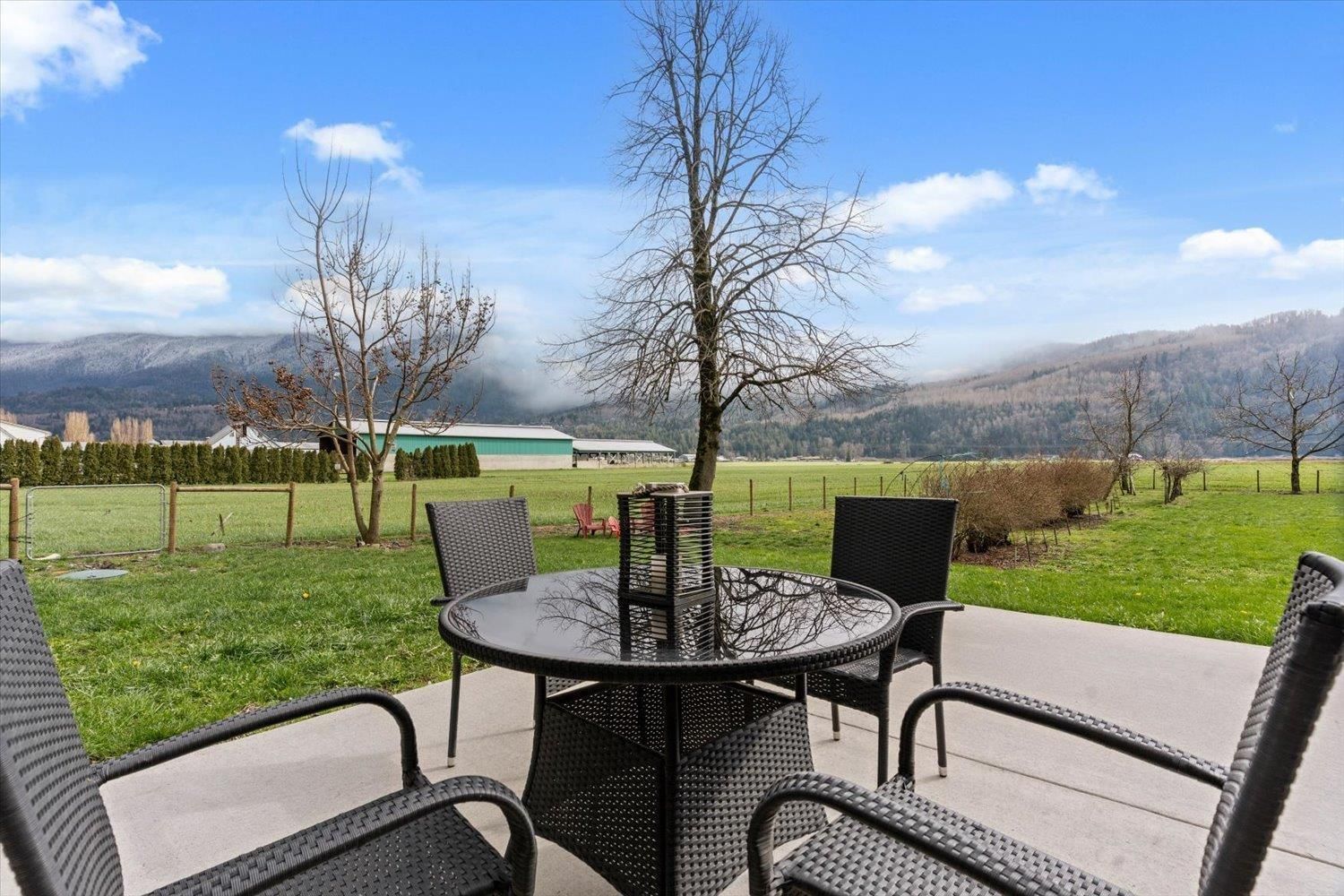 49176 PRAIRIE CENTRAL ROAD Image 33