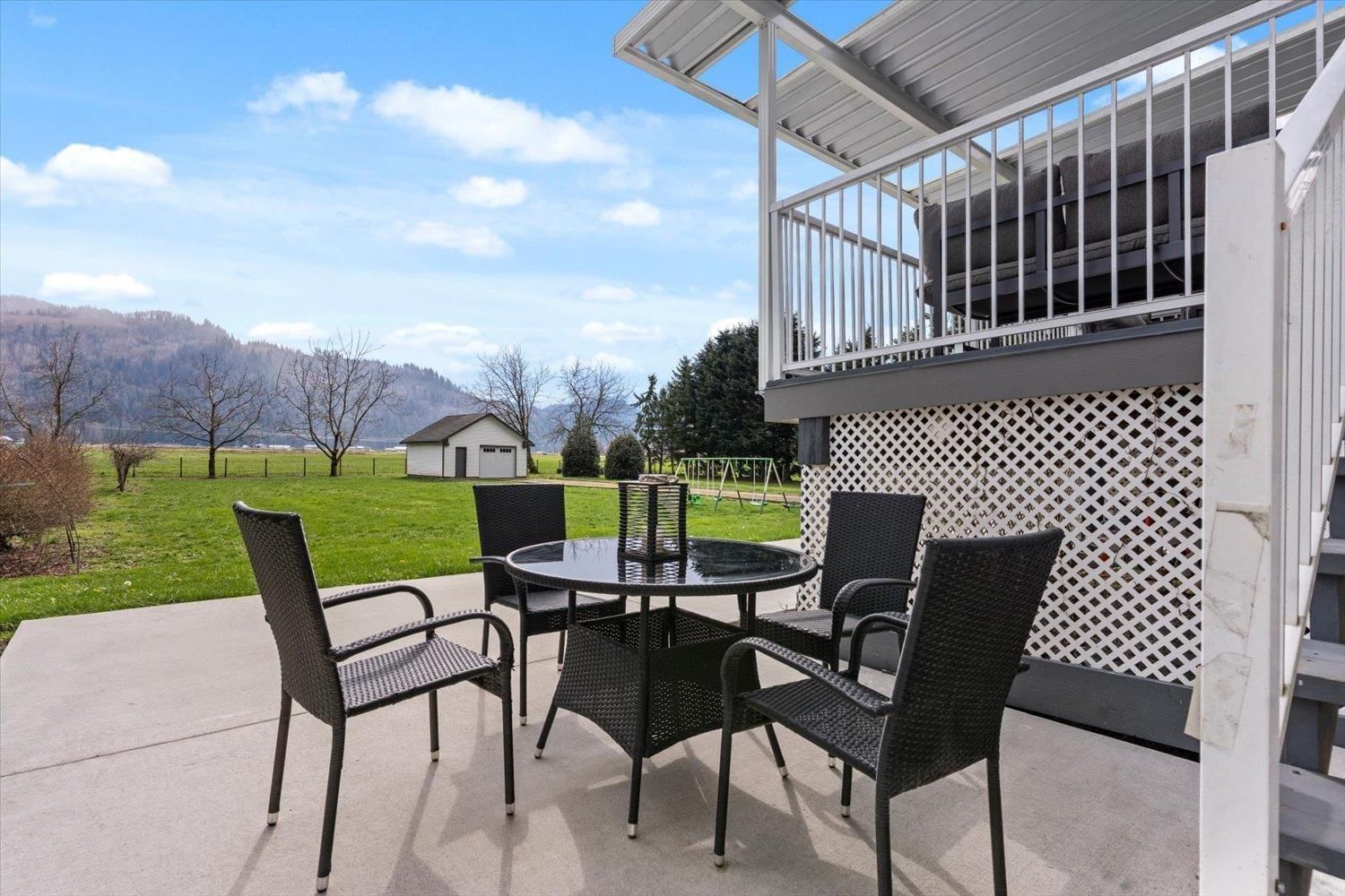 49176 PRAIRIE CENTRAL ROAD Image 34