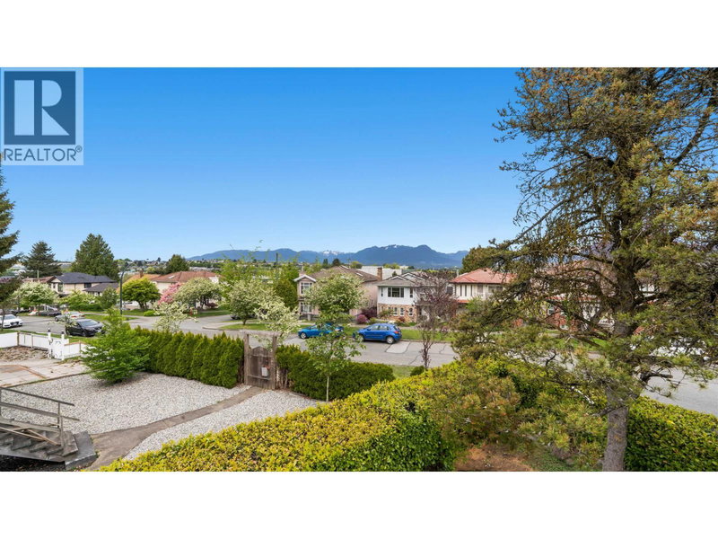 3105 DIEPPE Drive, Vancouver, V5M4B2 | Image 2