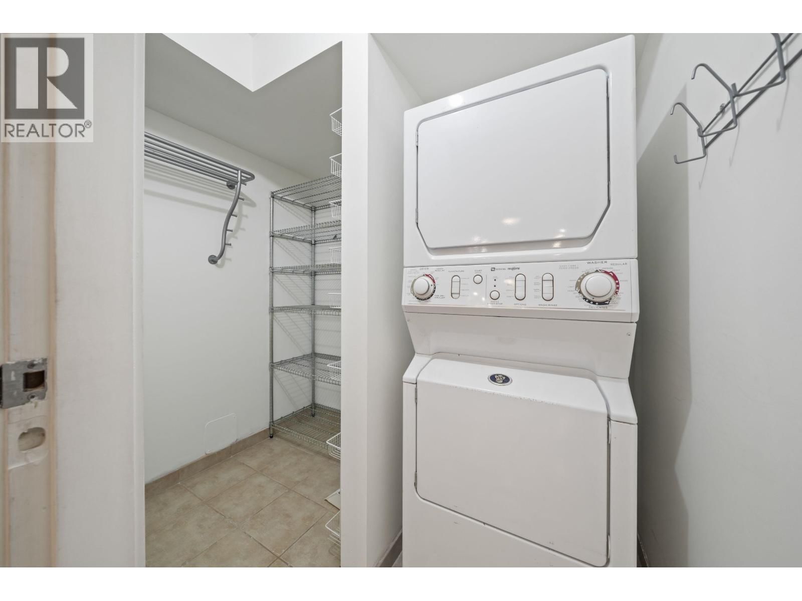 205 - 1600 HOWE STREET Image 21