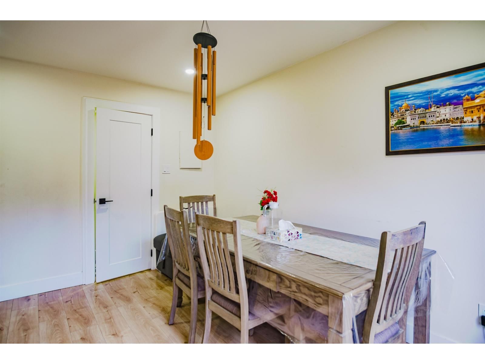 32347 BRANT AVENUE Image 13