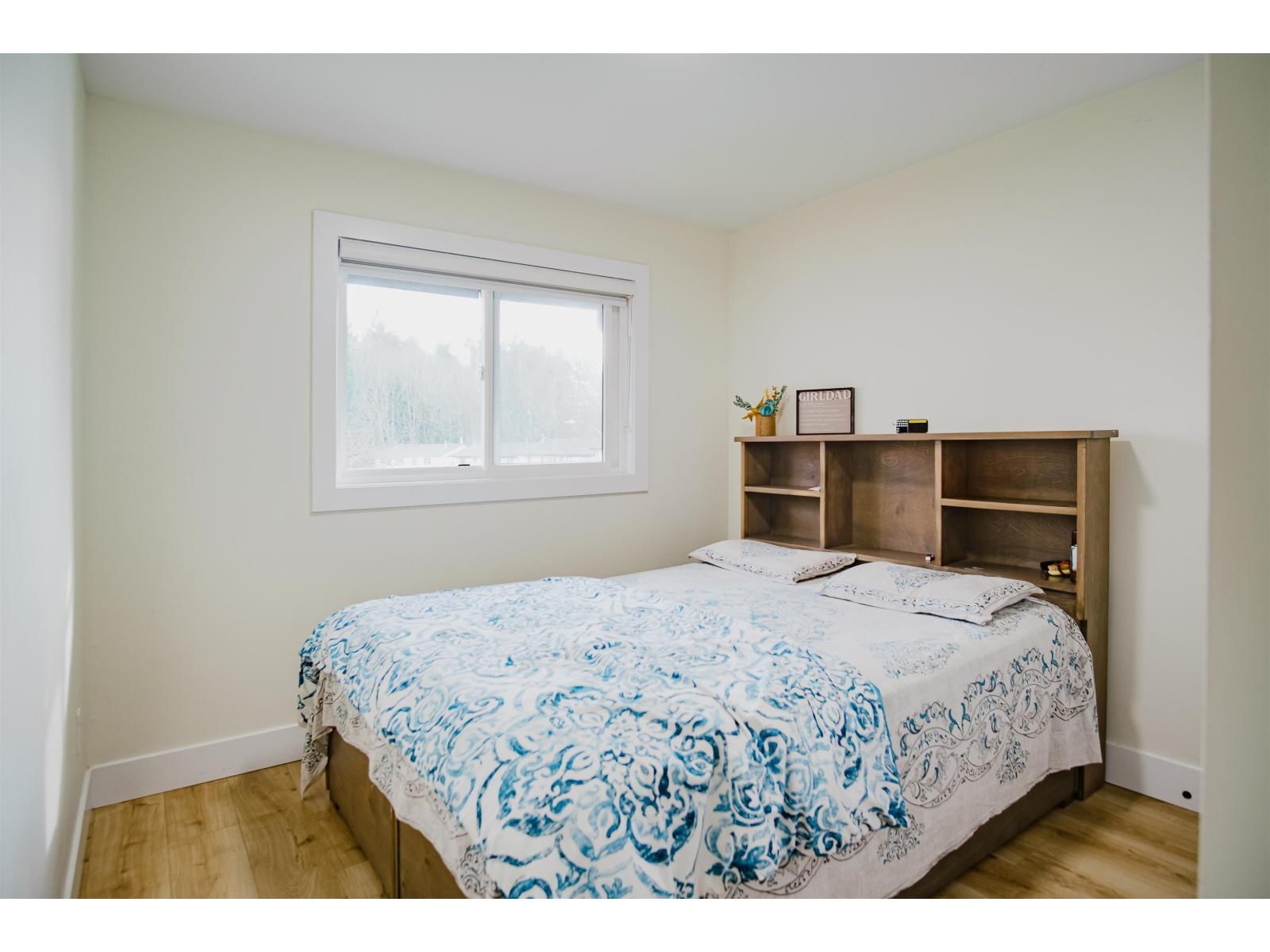 32347 BRANT AVENUE Image 20