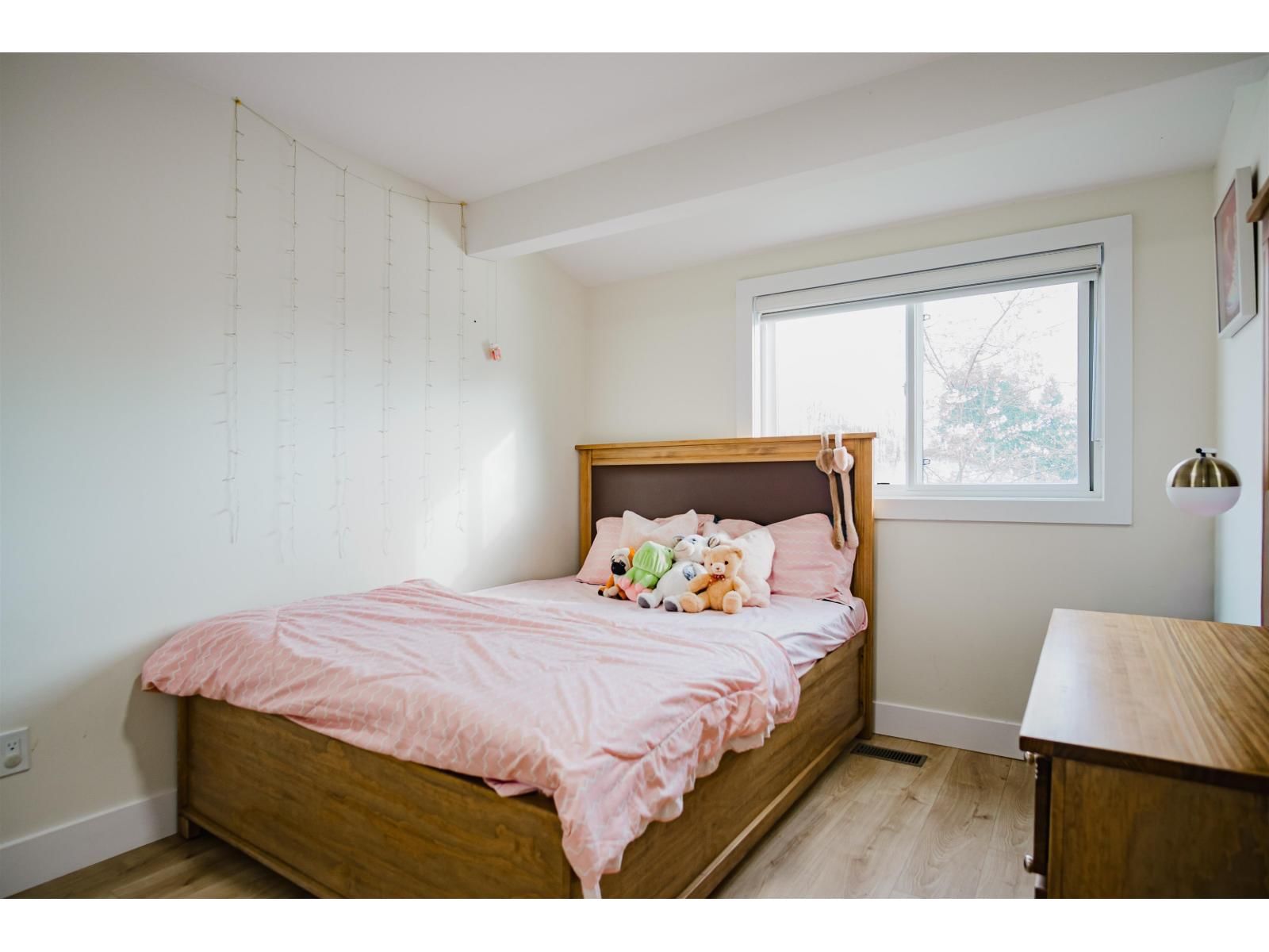 32347 BRANT AVENUE Image 22