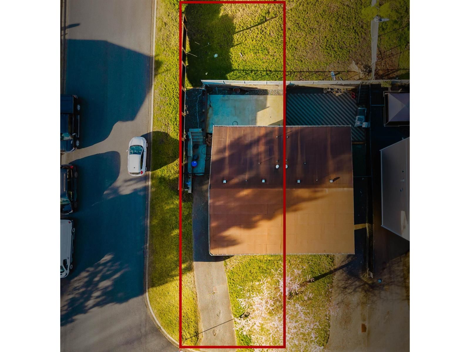 32347 BRANT AVENUE Image 29