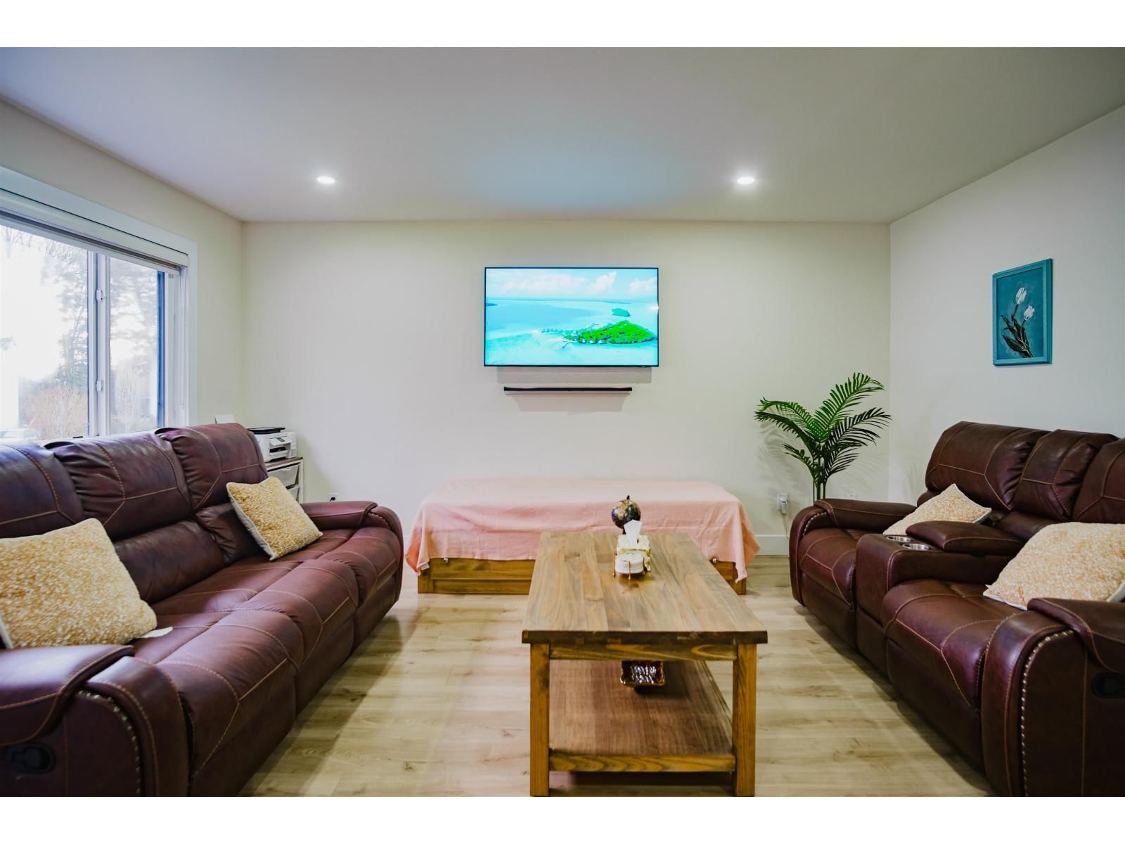 32347 BRANT AVENUE Image 5