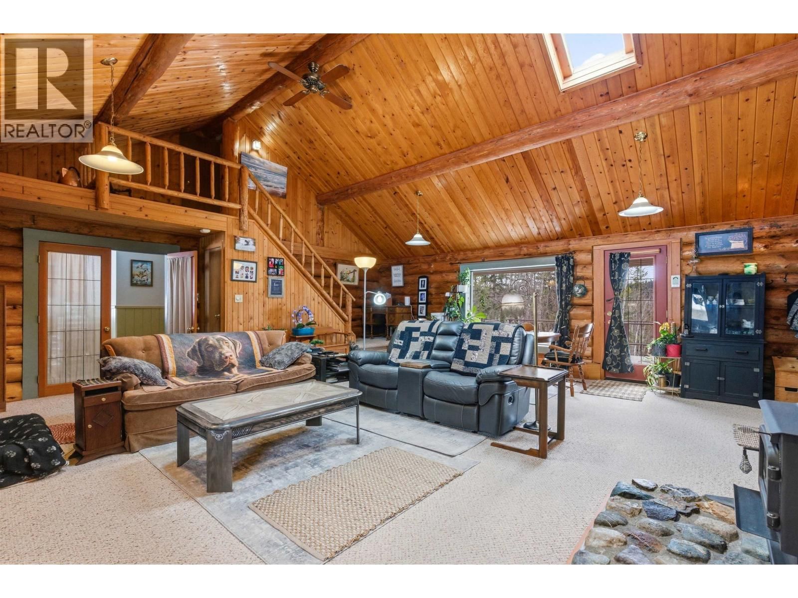 2815 PIONEER CRESCENT Image 10