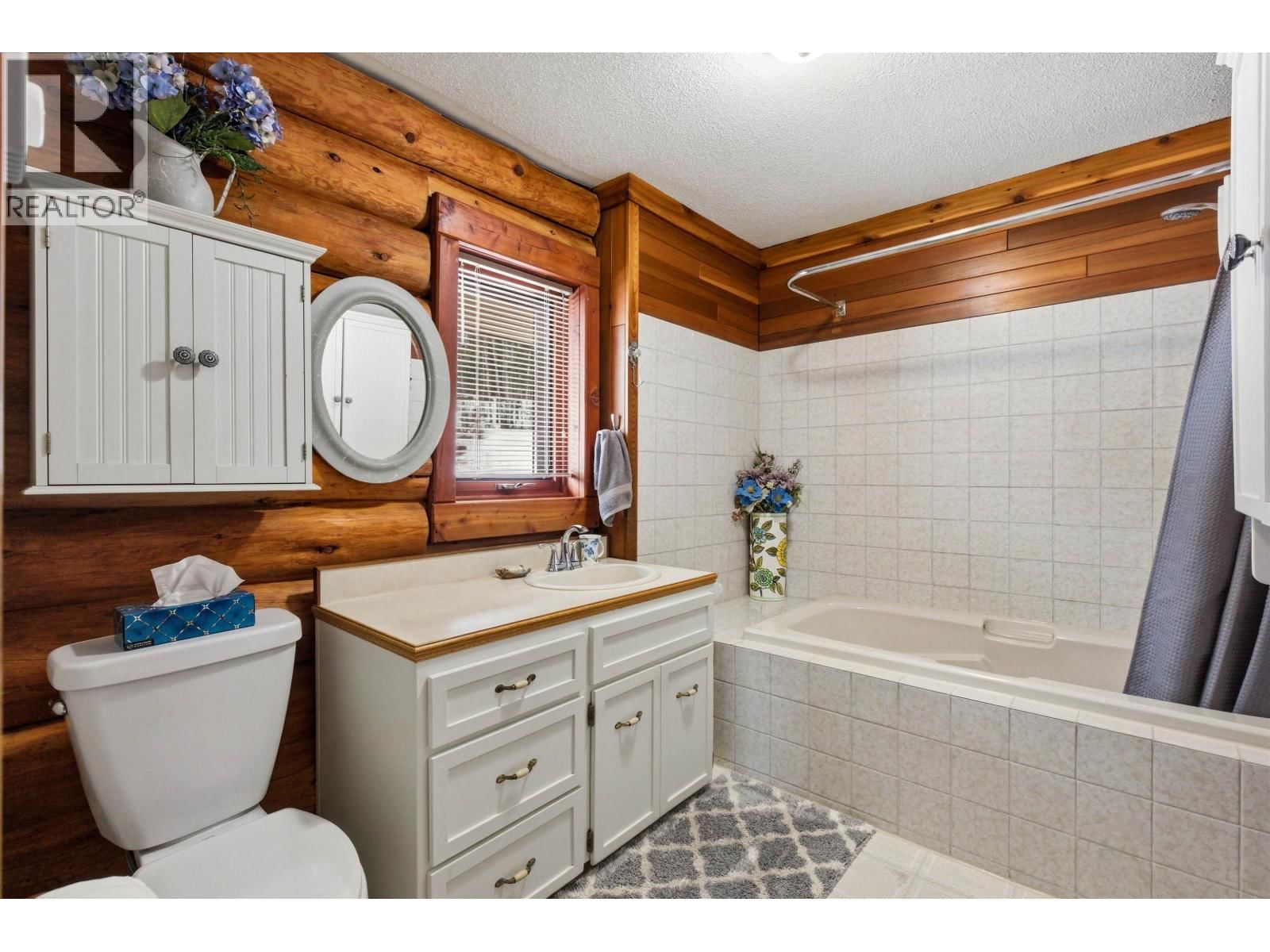 2815 PIONEER CRESCENT Image 19