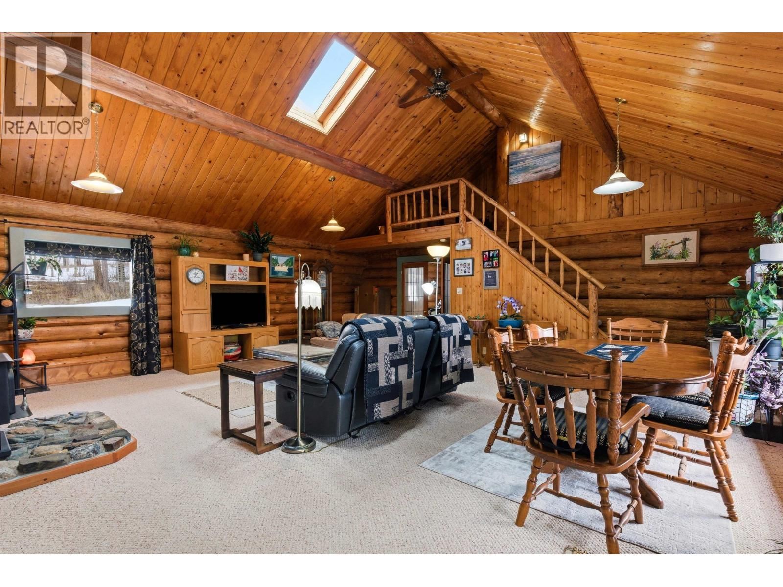 2815 PIONEER CRESCENT Image 8