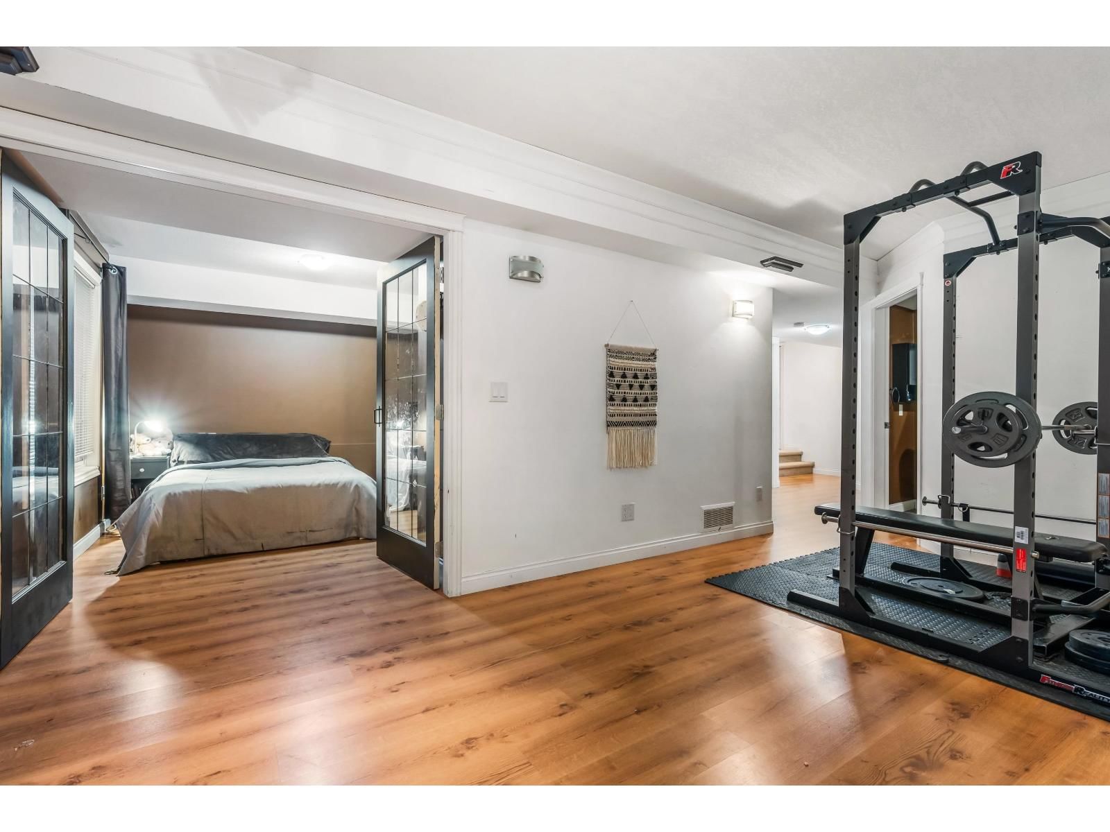 32 - 2088 WINFIELD DRIVE Image 30