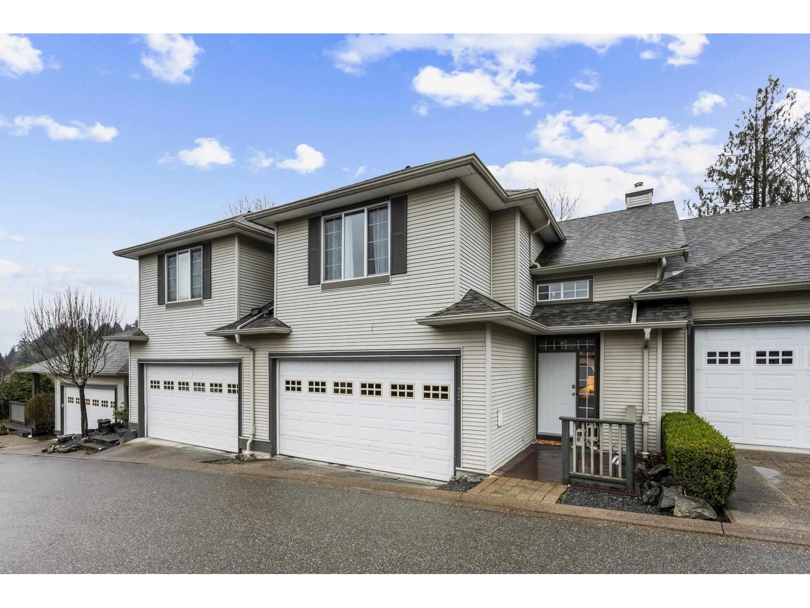 32 - 2088 WINFIELD DRIVE Image 37