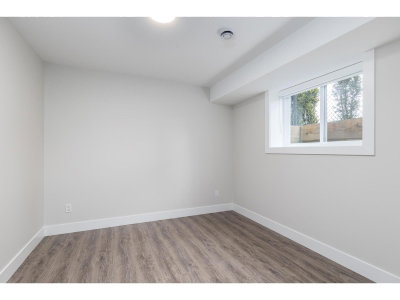 16742 20A Avenue | Surrey British Columbia | Slide Image Thirty-four