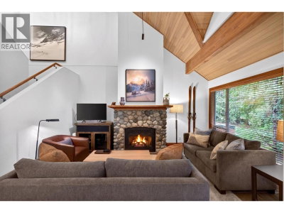 4747 SETTEBELLO Drive | Whistler British Columbia | Slide Image Four