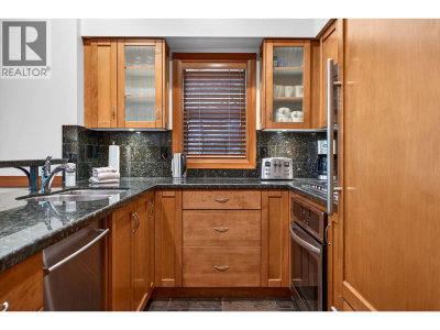 4747 SETTEBELLO Drive | Whistler British Columbia | Slide Image Nine