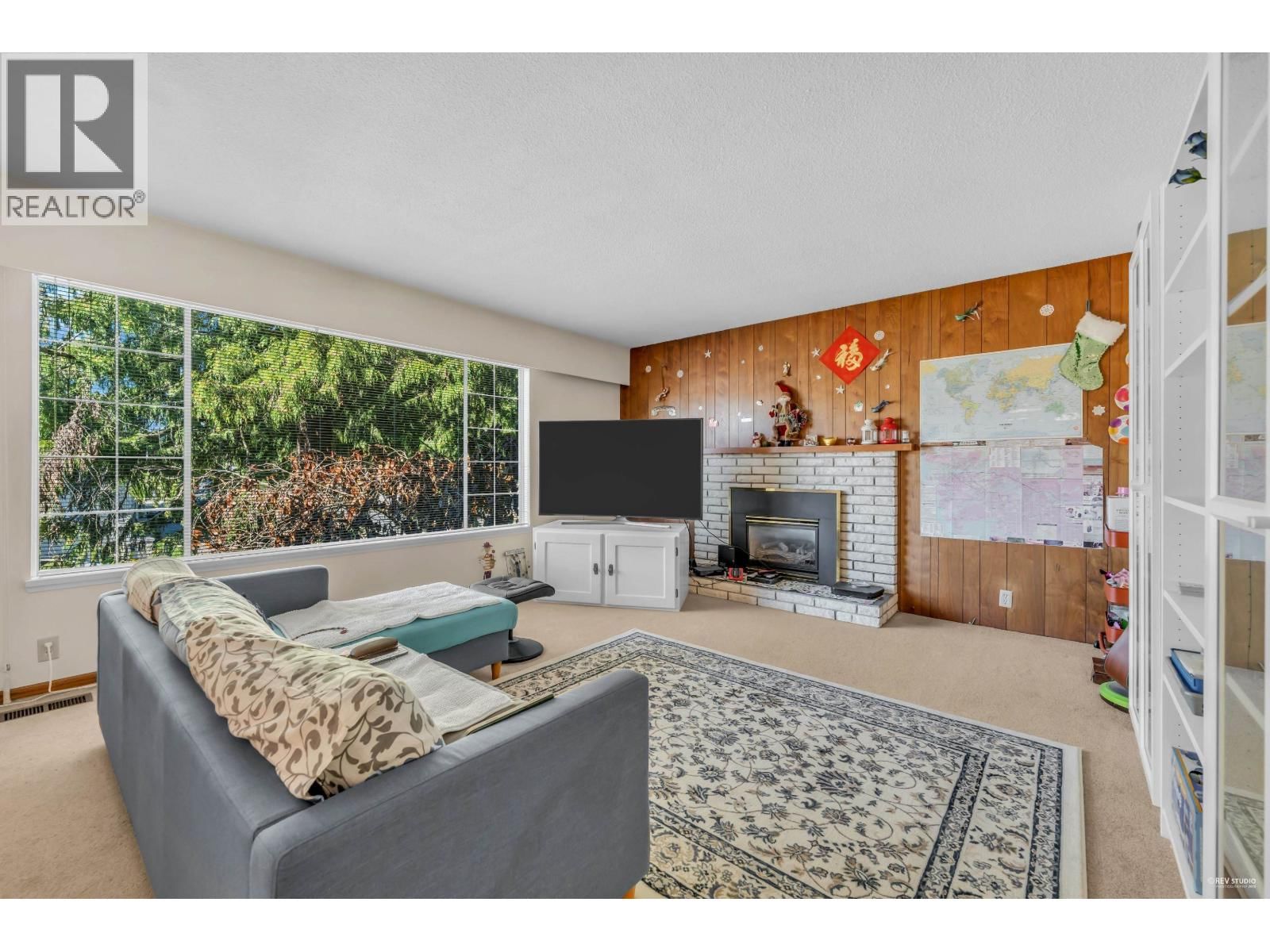 9040 GLENALLAN GATE Image 4