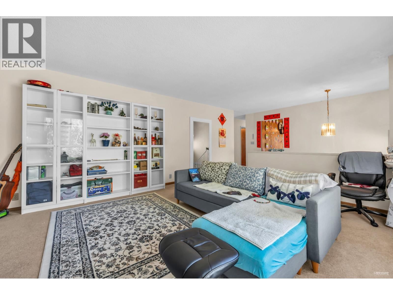 9040 GLENALLAN GATE Image 6