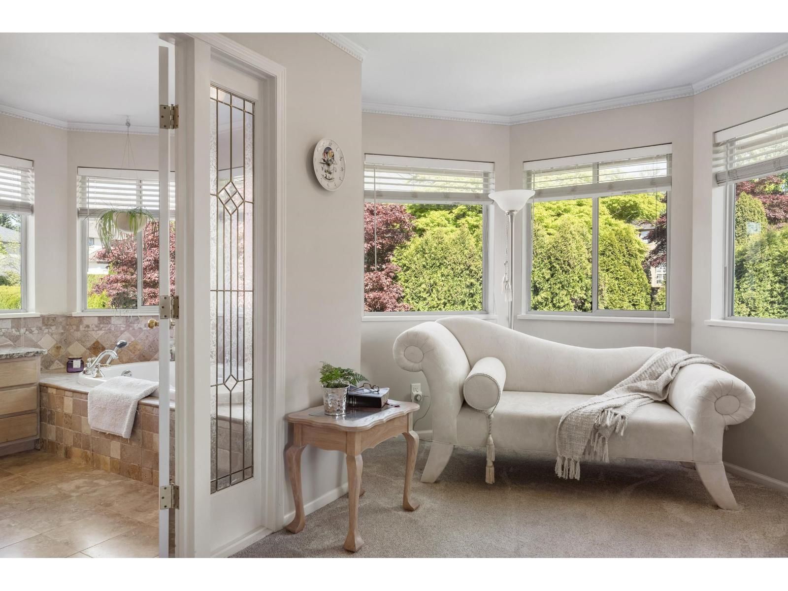 8030 153A STREET Image 20