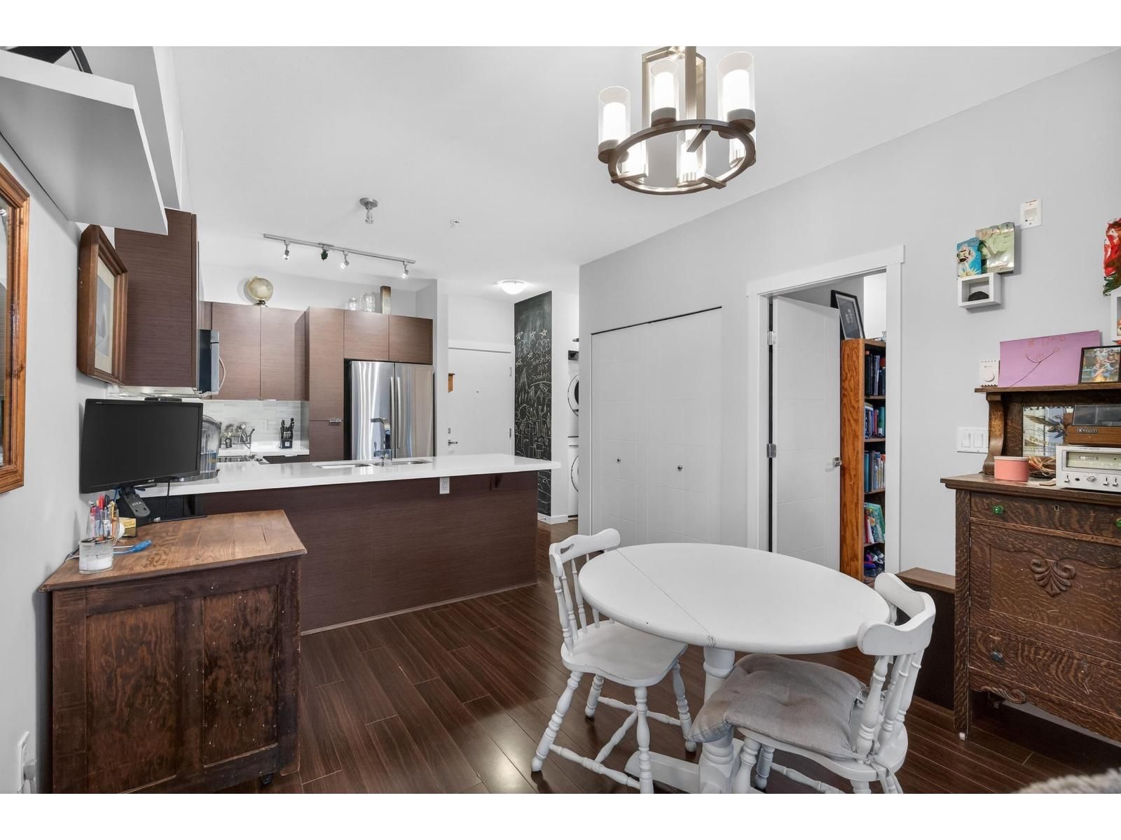 101 - 19201 66A AVENUE Image 17