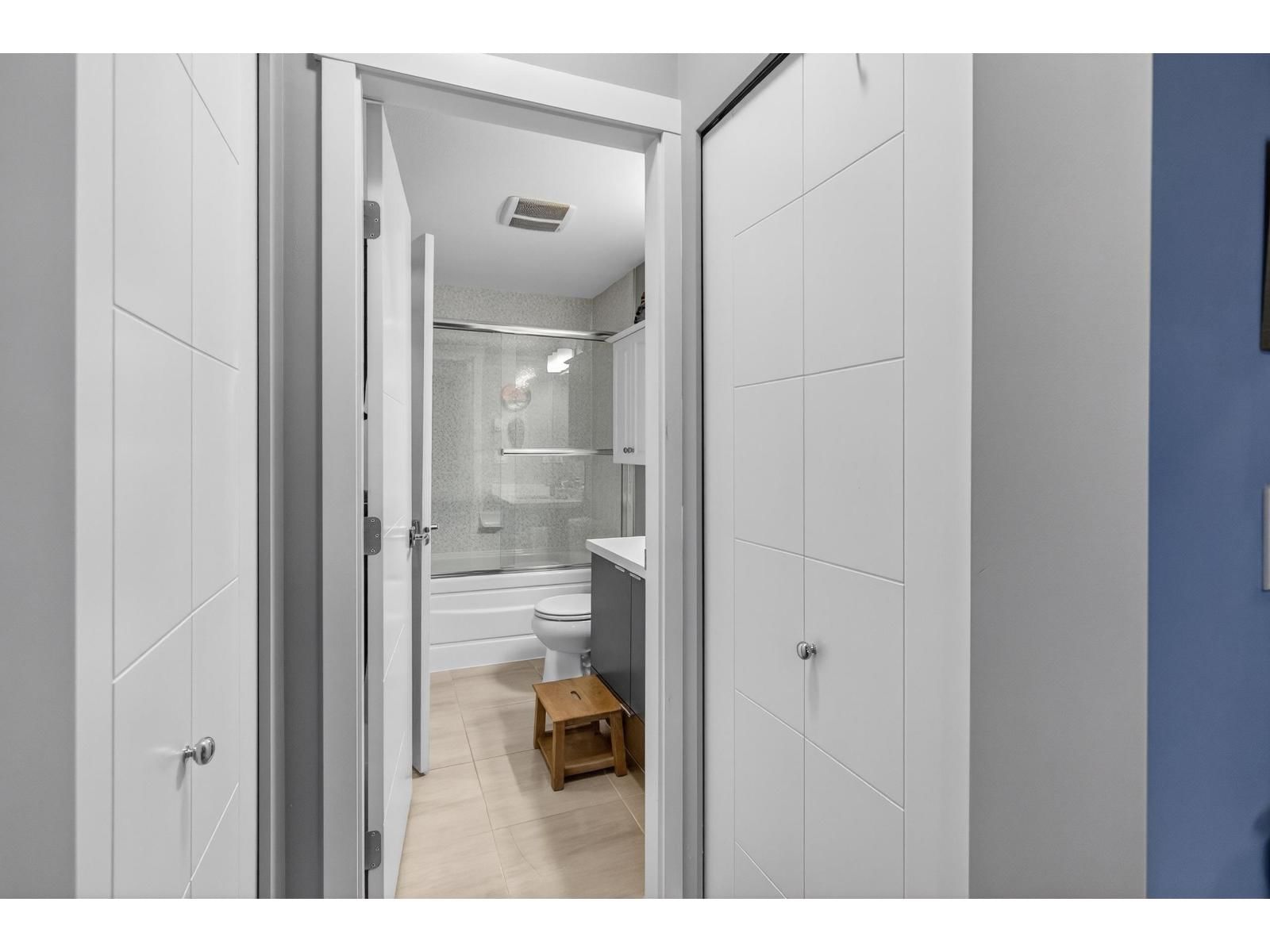 101 - 19201 66A AVENUE Image 27