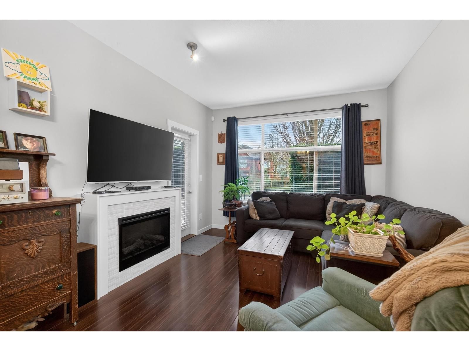 101 - 19201 66A AVENUE Image 6