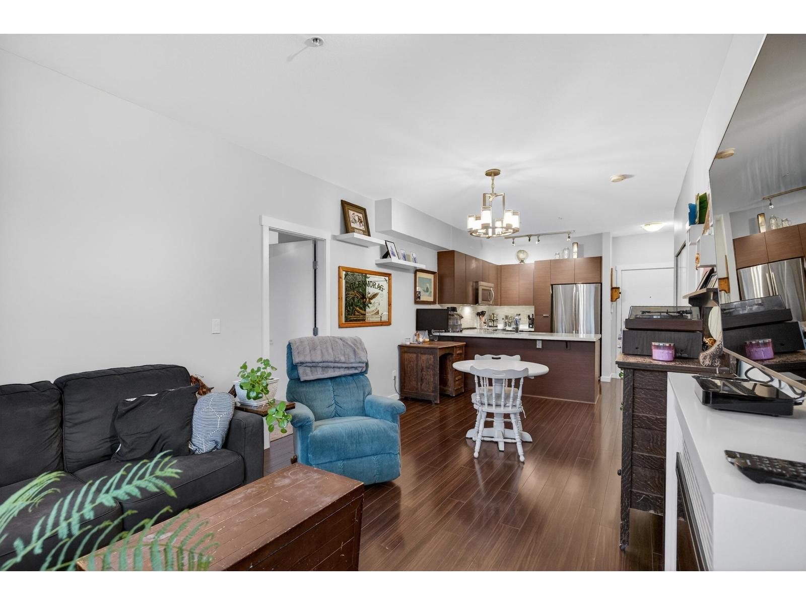 101 - 19201 66A AVENUE Image 9